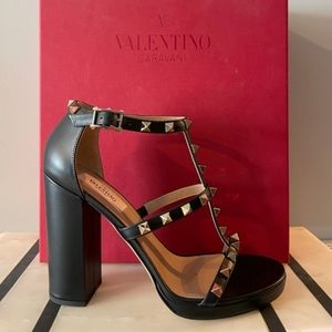 VALENTINO ROCKSTUD CITY HIGH SANDAL SIZE 7